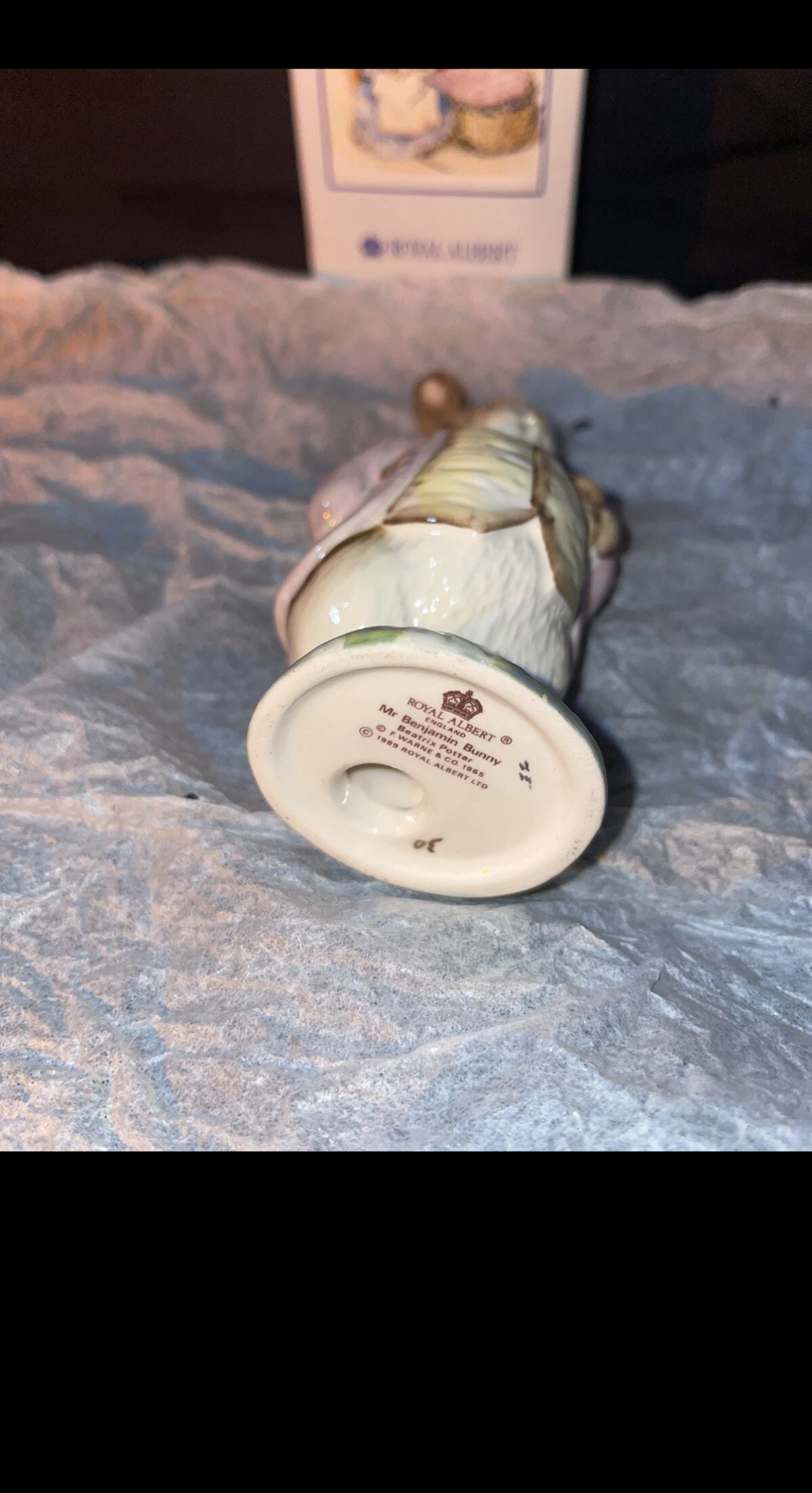 Vintage 1989 ROYAL ALBERT Beatrix Potter "Mr. Benjamin Bunny" Figurine England