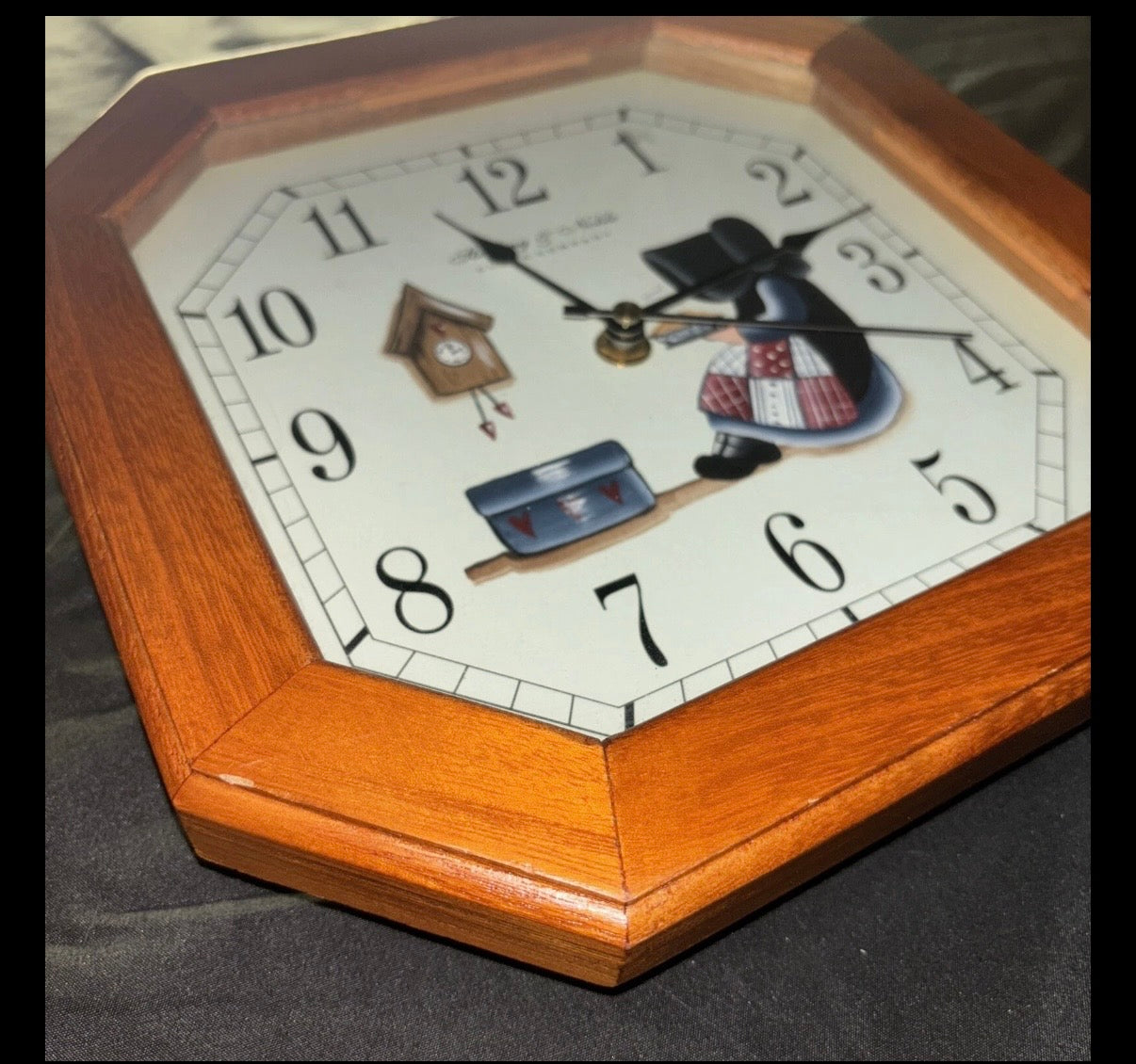 Sterling & Noble Clock Co. Wood Framed Wall Clock, Octagonal-Works-W/New Battery