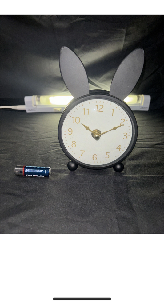 Quartz Bunny Ears Black Desktop Clock-New Battery Included In Shipping